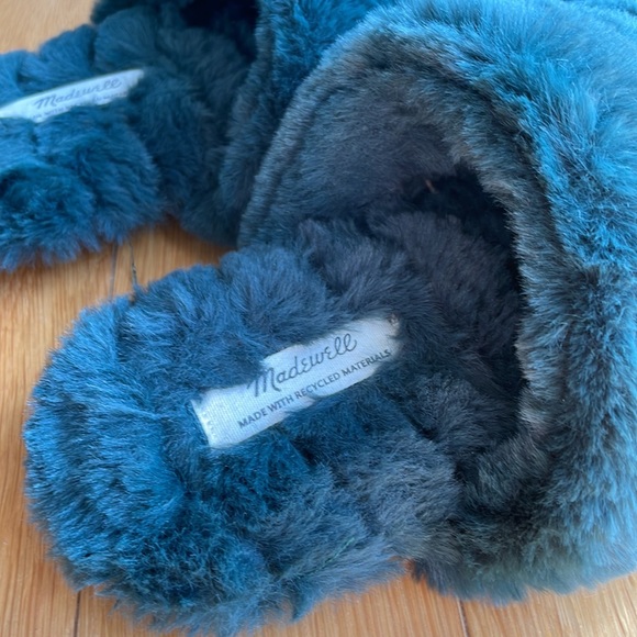 NWOT Madewell Quilted Scuff Slippers in Recycled Faux Fur / 7 / DEEP FOREST - Picture 3 of 6